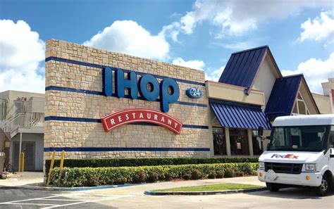 nearest i hop|ihop nearest my location.